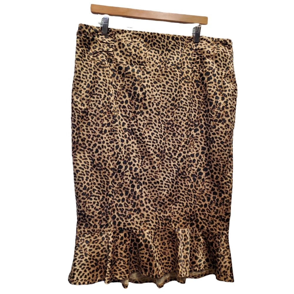 torrid Leopard Print A-Line Skirt in Tan and Black